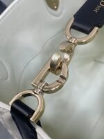 DIOR 25S TOUJOURS VERTICAL NANO TOTE BAG 18 IN IVORY BLACK MACROCANNAGE CALFSKIN - Image 9