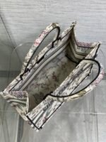 DIOR 25S MEDIUM BOOK TOTE 36 IN BEIGE CANVAS MILLEFIORI EMBROIDERY - Image 5