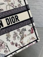 DIOR 25S MEDIUM BOOK TOTE 36 IN BEIGE CANVAS MILLEFIORI EMBROIDERY - Image 15