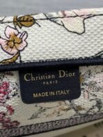 DIOR 25S MEDIUM BOOK TOTE 36 IN BEIGE CANVAS MILLEFIORI EMBROIDERY - Image 17