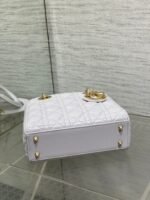 DIOR 25S LADY DIOR BAG 20 IN LILAC CANNAGE CALFSKIN GOLD HARDWRE - Image 17