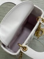 DIOR 25S MINI LADY DIOR BAG 17 IN LILAC CALFSKIN CHARM CRYSTAL EMBELLISHMENTS - Image 13