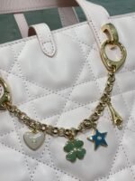 DIOR 25S TOUJOURS VERTICAL TOTE BAG 18 IN LIGHT PINK CALFSKIN WITH CHARM BRACELET STRAP - Image 14