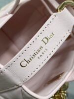 DIOR 25S TOUJOURS VERTICAL TOTE BAG 18 IN LIGHT PINK CALFSKIN WITH CHARM BRACELET STRAP - Image 16