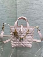 DIOR 25S TOUJOURS VERTICAL TOTE BAG 18 IN LIGHT PINK CALFSKIN WITH CHARM BRACELET STRAP - Image 2