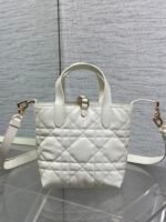 DIOR 25S TOUJOURS VERTICAL TOTE BAG 18 IN IVORY CALFSKIN WITH CHARM BRACELET STRAP - Image 3