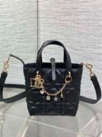 DIOR 25S TOUJOURS VERTICAL TOTE BAG 18 IN BLACK CALFSKIN WITH CHARM BRACELET STRAP - Image 11