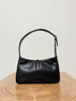 LE 5 À 7 BAG 24 BLACK GLOSSY CALFSKIN HOBO - Image 12