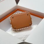 PICOTIN LOCK 18 BAG IN GOLD CALFSKIN ÉCRU/BEIGE/FAUVE/ROSE POP/NOIR EMBROIDERY PLAID CANVAS - Image 12