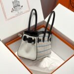 BIRKIN SHOULDER 29 IN BLACK CALFSKIN ÉCRU/NOIR/FAUVE/NOIR/BLEU ZANZIBAR EMBROIDERY PLAID CANVAS - Image 12
