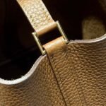 HERMES 25S PICOTIN LOCK 18 IN BURNT CARAMEL CALFSKIN GOLD HARDWARE - Image 16
