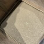 HERMES 25S PICOTIN LOCK 22 IN TAN BROWN CALFSKIN GOLD HARDWARE - Image 4