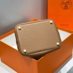 HERMES 25S PICOTIN LOCK 22 IN BURNT CARAMEL CALFSKIN GOLD HARDWARE - Image 5