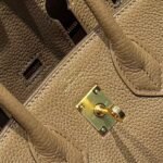 25S HERMES BIRKIN 25 IN DARK BROWN CALFSKIN GOLD HARDWARE - Image 14