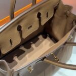 25S HERMES BIRKIN 25 IN DARK BROWN CALFSKIN GOLD HARDWARE - Image 3