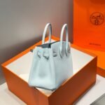 HERMES 25S MEDIUM BIRKIN 25 IN CLOUD BLUE CALFSKIN SILVER HARDWARE - Image 11