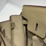 HERMES 25S MEDIUM BIRKIN 25 IN DARK KHAKI CALFSKIN GOLD HARDWARE - Image 9