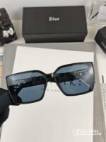 MONTAIGNE SQUARE SUNGLASS 58044 IN ACETATE - Image 12