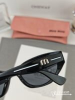 LOGO SUNGLASSES 55107 IN ACETATE - Image 15