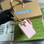 DIAMOND HORSEBIT SHOULDER BAG 24 IN LIGHT PINK CALFSKIN GOLD HARDWARE - Image 7