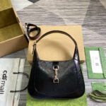JACKIE SMALL SHOULDER BAG 27 IN BLACK CRACKED LACQUER CALFSKIN GOLD HARDWARE - Image 10