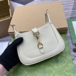 JACKIE NOTTE MINI BAG 19 IN WHITE CRACKED LACQUER CALFSKIN GOLD HARDWARE - Image 11