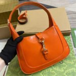 JACKIE SMALL SHOULDER BAG 27 IN ORANGE CRACKED LACQUER CALFSKIN GOLD HARDWARE - Image 12