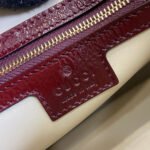 JACKIE SMALL SHOULDER BAG 27 IN WINE RED CRACKED LACQUER CALFSKIN GOLD HARDWARE - Image 13