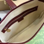 JACKIE SMALL SHOULDER BAG 27 IN WINE RED CRACKED LACQUER CALFSKIN GOLD HARDWARE - Image 6