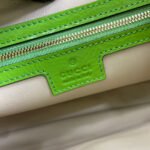 JACKIE SMALL SHOULDER BAG 27 IN LIME GREEN CRACKED LACQUER CALFSKIN GOLD HARDWARE - Image 5