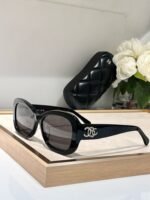 SQUARE SUNGLASSES CH5468B IN ACETATE EMBOSSED DIAMOND - Image 14