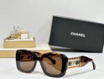 SQUARE SUNGLASSES CH5537Q IN ACETATE CHAIN METAL - Image 16
