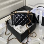 CC VANITY CASE 19 BLACK LAMBSKIN GOLD HARDWARE - Image 11