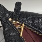 CHANEL 25S HOBO BAG 22 IN BLACK CAVIAR LEATHER - Image 15