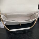 CHANEL 25S TOP HANDLE SHOULDER BAG 37 IN CREAM WHITE CALFSKIN WITH GOLD HARDWARE - Image 16