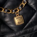CHANEL 25S FLAP BAG 45 IN BLACK LAMBSKIN WITH GOLD HARDWARE - Image 2