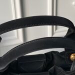 CHANEL 25S BOW BAG 38 IN BLACK VELVET WITH GOLD HARDWARE - Image 7