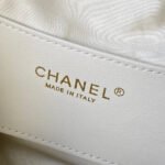 CHANEL 25S HOBO BAG 32 IN CREAM WHITE LAMBSKIN - Image 18