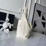 CHANEL 25S HOBO BAG 32 IN CREAM WHITE LAMBSKIN - Image 7