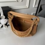 CHANEL 25S HOBO BAG 31 IN CARAMEL BROWN SUEDE WITH GOLD HARDWARE - Image 12