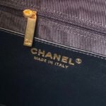 CHANEL 25S HOBO BAG 31 IN BLACK SUEDE WITH GOLD HARDWARE - Image 18