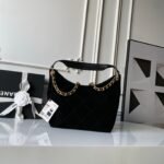 CHANEL 25S HOBO BAG 31 IN BLACK SUEDE WITH GOLD HARDWARE - Image 2