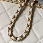 CHANEL 26S CROSSBODY BAG 20 IN WHITE LAMBSKIN - Image 12
