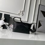CHANEL 26S HOBO BAG 23 IN BLACK LAMBSKIN - Image 12