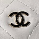 CHANEL 26S HOBO BAG 23 IN WHITE LAMBSKIN - Image 11