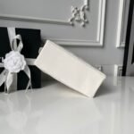 CHANEL 26S HOBO BAG 23 IN WHITE LAMBSKIN - Image 15