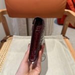 KELLY CUT 31 IN SANGRIA PURPLE ALLIGATOR LEATHER WITH GOLD HARDWARE - Image 17