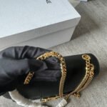 MEDIUM CELINE VICTOIRE BAG 25 IN BLACK CALFSKIN GOLDEN HARDWARE - Image 16