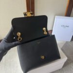 MEDIUM CELINE VICTOIRE BAG 25 IN BLACK CALFSKIN GOLDEN HARDWARE - Image 7