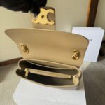 MEDIUM CELINE VICTOIRE BAG 25 IN CAMEL GOLD CALFSKIN - Image 3